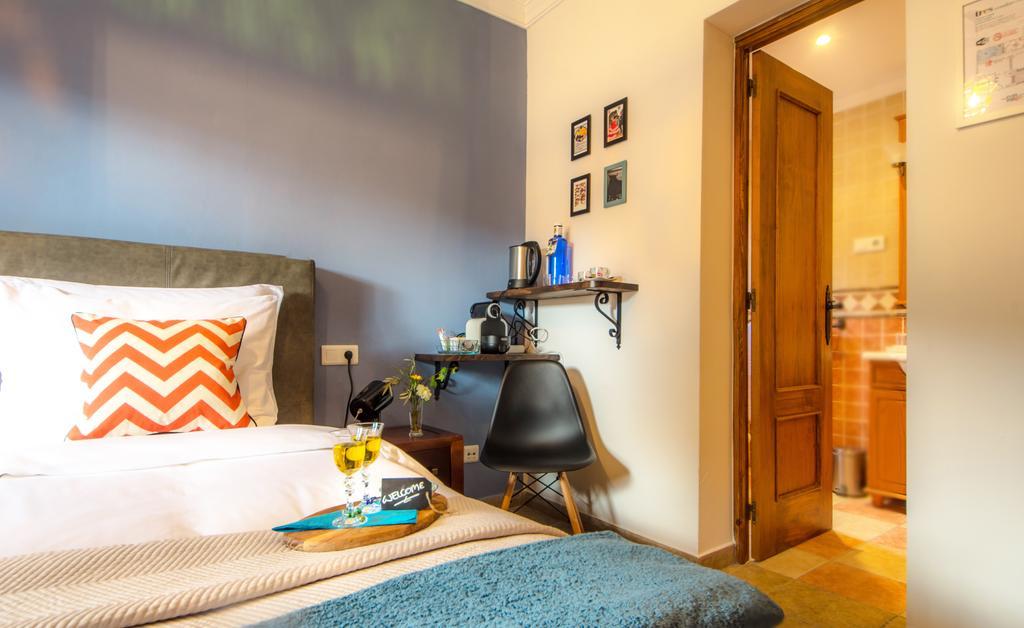 Villa Conmigo Bed & Breakfast Алаурін-де-ла-Торре Екстер'єр фото